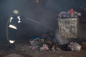 В Искитиме вновь горят пластиковые мусорные контейнеры