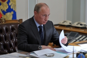 Владимир Путин присвоил награды и почетные звания шести новосибирцам, в том числе двум жителям Искитима и Искитимского района