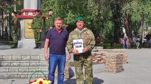 Празднование Дня пограничных войск прошло в Искитиме в парке имени пограничника Ивана Коротеева