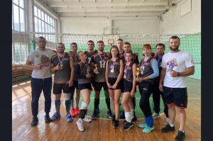 Работающая молодёжь Искитима стала победителем областного турнира по волейболу