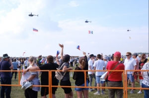 Авиашоу стало кульминацией фестиваля «Будем жить!» в Новосибирской области