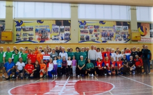 Искитимские пенсионеры завоевали «серебро» на соревнования в честь Дня пожилого человека