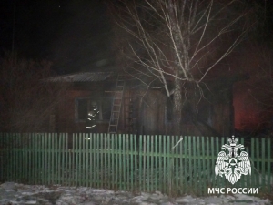 Погиб на пожаре пожилой мужчина в селе Бурмистрово