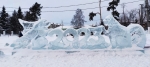 Ледяные символы нового 2023 года встречают искитимцев в парке им. И.В. Коротеева