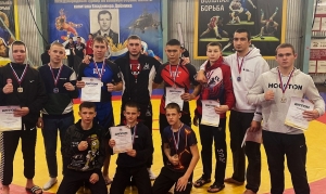 13 медалей завоевали борцы Искитимского района