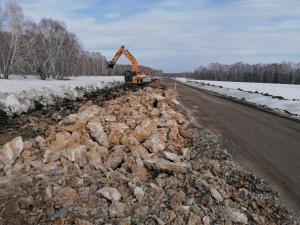 Начался ремонт дороги от Искитима до Усть-Чема