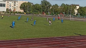 В очередном матче чемпионата Новосибирской области по футболу команда "Заря" Искитима одержала победу