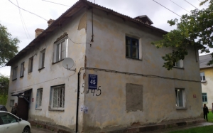Многоквартирный дом № 45 по ул. Комсомольской Искитима признан аварийным и подлежащим сносу