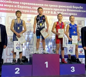"Золото" и "бронза" у искитимских борцов на Всероссийском турнире